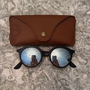 Ray-Ban Black Sunglasses with Brown Leather Case